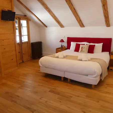 Alpstuga La Chaumiere - Luxury Traditional Chalet,