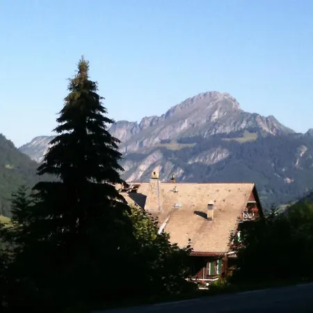 Alpstuga La Chaumiere - Luxury Traditional Chalet,