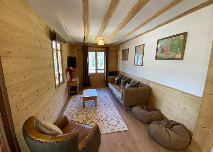 Horská chata La Chaumiere - Luxury Traditional Chalet,