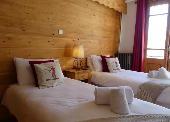 La Chaumiere - Luxury Traditional Chalet,