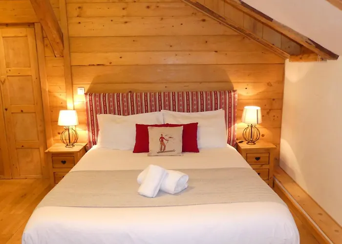 La Chaumiere - Luxury Traditional Chalet, * Châtel