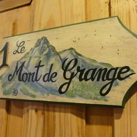 La Chaumiere - Luxury Traditional Chalet,