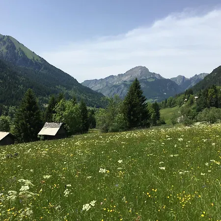 Chalet La Chaumiere - Luxury Traditional Chalet, *