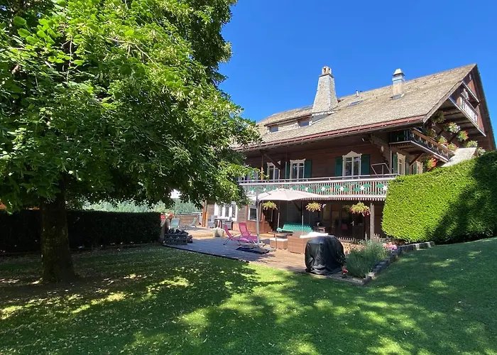 La Chaumiere - Luxury Traditional Chalet,