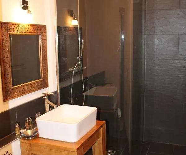 La Chaumiere - Luxury Traditional Chalet, シャレー *