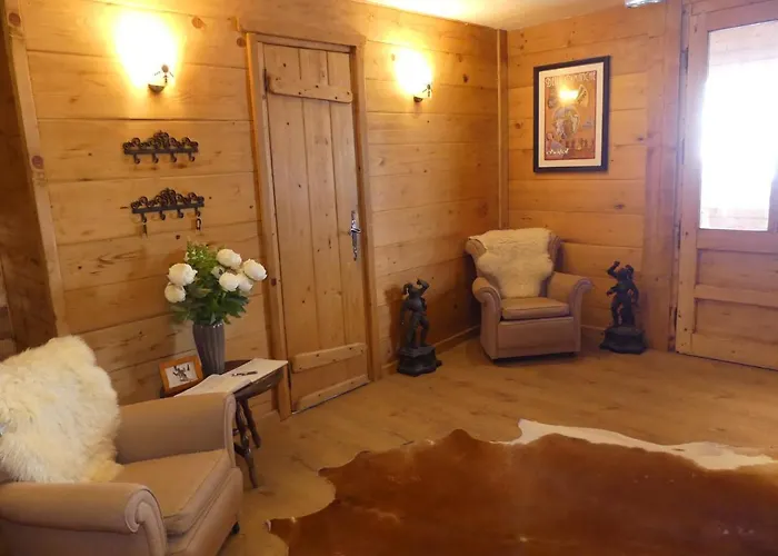 シャレー La Chaumiere - Luxury Traditional Chalet,