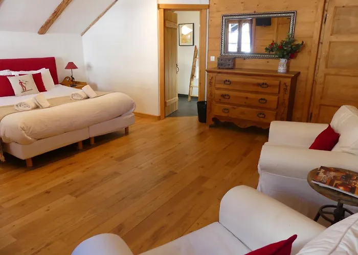 La Chaumiere - Luxury Traditional Chalet, シャレー *